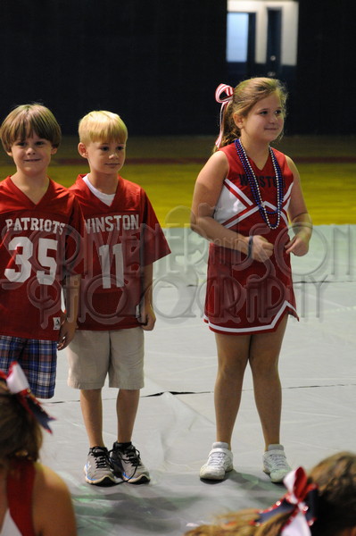 8-28 WA Pep Rally 092.JPG - SCRIVENER D300